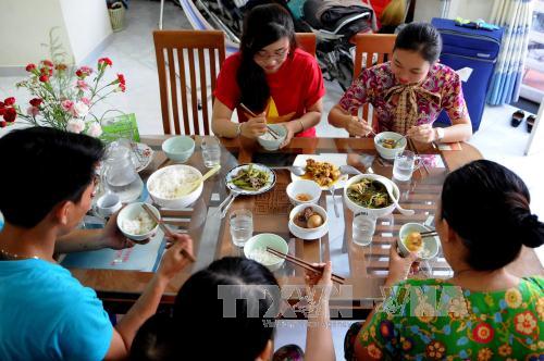 Đại biểu thanh niên các nước hào hứng trải nghiệm cuộc sống 